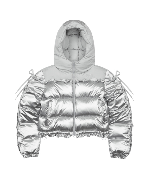 LUVISTRUE(ラヴイズトゥルー)の「AM RIBBON FRILL PUFFER JACKET(SILVER)(ダウンジャケット/コート・レディース・その他・FREE)」の2枚目の写真