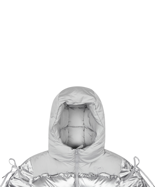 LUVISTRUE(ラヴイズトゥルー)の「AM RIBBON FRILL PUFFER JACKET(SILVER)(ダウンジャケット/コート・レディース・その他・FREE)」の4枚目の写真