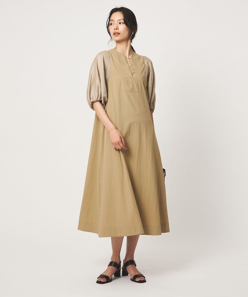 green label relaxing(グリーンレーベルリラクシング)の「ボリューム スリーブ ワンピース(ワンピース・レディース・ベージュ/ブラック・FREE)」の2枚目の写真