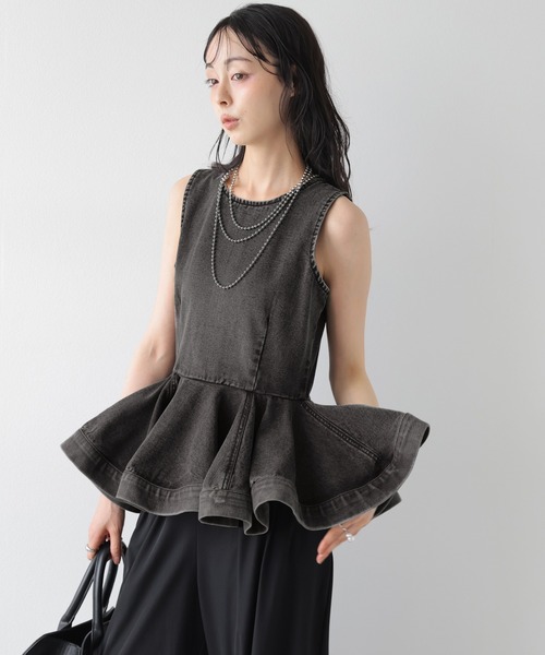 AMELY(エミリー)の「ペプラム デニムトップス(その他トップス・レディース・ブルー/ブラック/ライトブルー・L/M)」の13枚目の写真