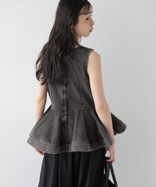 AMELY(エミリー)の「ペプラム デニムトップス(その他トップス・レディース・ブルー/ブラック/ライトブルー・L/M)」の14枚目の写真