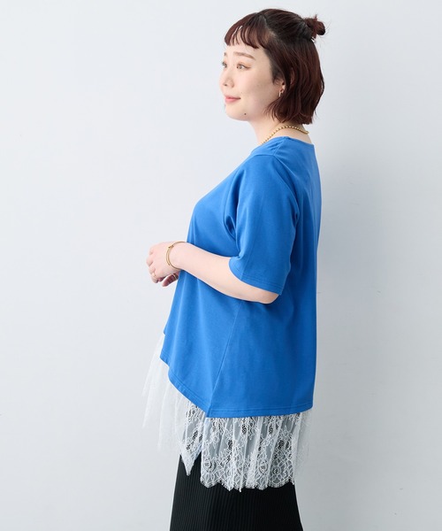 anyfee(エニフィー)の「【anyfee×HINAコラボ】アシンメトリー裾レースTシャツ《大きいサイズ》(2026SS)(Tシャツ/カットソー・レディース・ブルー/ブラック/オフホワイト・5L/4L/3L/LL)」の11枚目の写真
