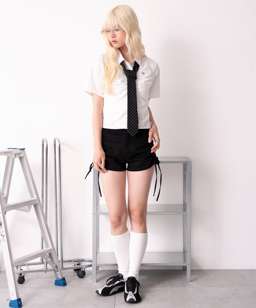 WEGO(ウィゴー)の「WEGO/【26年春夏新作】コンパクトギャザーシャツ(シャツ/ブラウス・レディース・ホワイト/グレー系その他4/ホワイト系その他4/サックスブルー・FREE)」の5枚目の写真