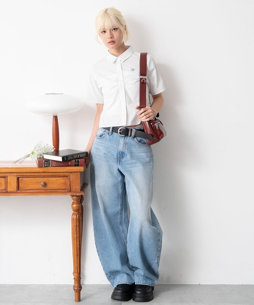WEGO(ウィゴー)の「WEGO/【26年春夏新作】コンパクトギャザーシャツ(シャツ/ブラウス・レディース・ホワイト/グレー系その他4/ホワイト系その他4/サックスブルー・FREE)」の6枚目の写真