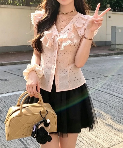 by LEGNA(バイレグナ)の「ドットシアーブラウス(シャツ/ブラウス・レディース・ピンク・LARGE/MEDIUM/SMALL)」の8枚目の写真
