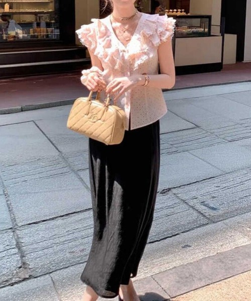 by LEGNA(バイレグナ)の「ドットシアーブラウス(シャツ/ブラウス・レディース・ピンク・LARGE/MEDIUM/SMALL)」の9枚目の写真