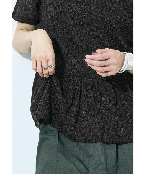 Fashion Letter（ファッションレター）の「リネンミックス シアーワッフル フレアヘムトップス（Tシャツ/カットソー・レディース・グレイッシュベージュ/チャコール/ブラック・M）」の5枚目の写真