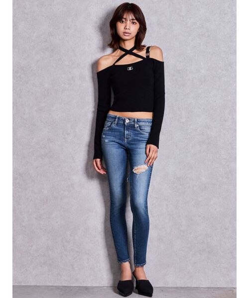 GYDA(ジェイダ)の「ジャストウエストBACK RANDOM RIPPEDスキニーデニムパンツ(デニムパンツ・レディース・インディゴブルー/ブルー・SMALL/MEDIUM/X-SMALL)」の14枚目の写真