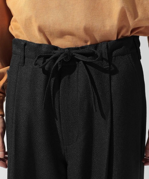 niko and...(ニコアンド)の「カルゼワイドオーバーパンツ(その他パンツ・メンズ・ダークブラウン/ブラック/ベージュ・MEDIUM/LARGE)」の5枚目の写真