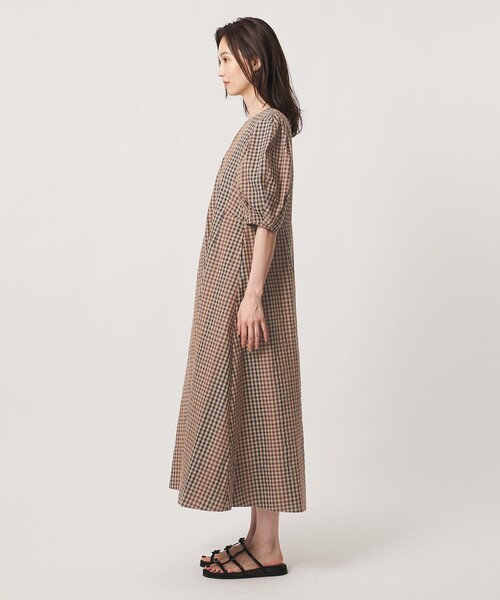 UNITED ARROWS(ユナイテッドアローズ)の「ギンガムチェック ワンピース ‐ウォッシャブル‐(ワンピース・レディース・その他3/その他5・36/38)」の18枚目の写真