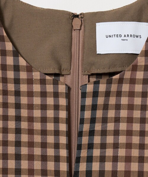 UNITED ARROWS(ユナイテッドアローズ)の「ギンガムチェック ワンピース ‐ウォッシャブル‐(ワンピース・レディース・その他3/その他5・36/38)」の11枚目の写真
