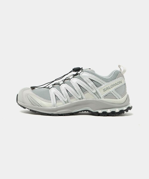 SALOMON(サロモン)の「<Salomon>XA PRO 3D/スニーカー(スニーカー・メンズ・ブラック/ライトグレー・27.5cm/27cm/28.5cm/28cm/25.5cm/26cm/26.5cm/29cm)」の2枚目の写真