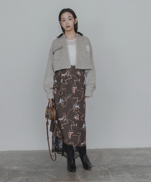 Eimee Law(エイミーロウ)の「ホースビットプリント ヘムレースドレープスカート(スカート・レディース・ライトベージュ/ブラック/ブラウン・MEDIUM)」の9枚目の写真
