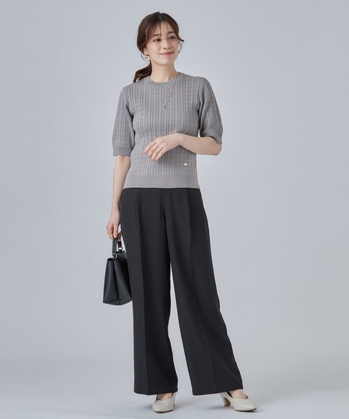 SHOO・LA・RUE(シューラルー)の「【洗濯機可/S-LL】上品見え ミニケーブルニット(ニット/セーター・レディース・ネイビー/ボルドー/グレー・02/01/04/03)」の19枚目の写真
