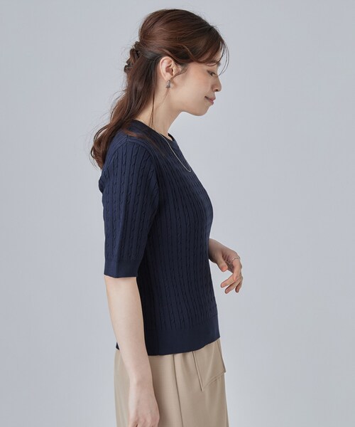 SHOO・LA・RUE(シューラルー)の「【洗濯機可/S-LL】上品見え ミニケーブルニット(ニット/セーター・レディース・ネイビー/ボルドー/グレー・02/01/04/03)」の15枚目の写真