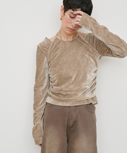 LARUTA（ラルータ）の「【LARUTA】［Web限定］ベロアレイヤードホルターネックプルオーバー（Tシャツ/カットソー・レディース・ベージュ/ブラック/ブラウン・FREE）」の18枚目の写真