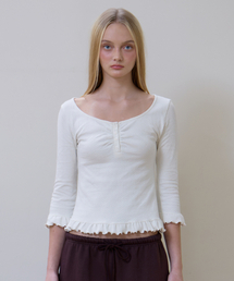 Frill Three-Quarter Sleeve [Ivory]