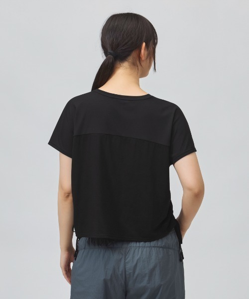 TIGORA（ティゴラ）の「ティゴラ TIGORA 裾絞りクロップド半袖Tシャツ（Tシャツ/カットソー・レディース・ダークブラウン/ブラック・S/M/L/XL）」の4枚目の写真