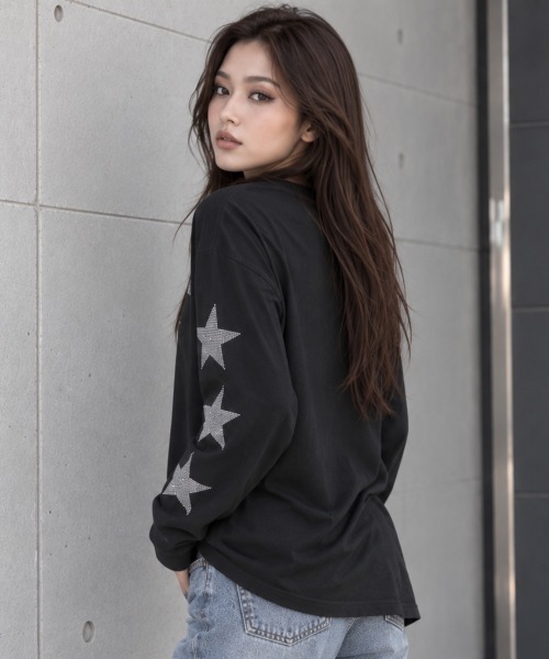 center i(センターアイ)の「ラインストーンスター グラフィックロンT(Tシャツ/カットソー・レディース・ホワイト/ブラック・FREE)」の9枚目の写真