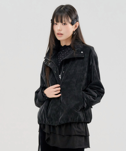 CHASECULT(チェイスカルト)の「レディース ベルベットライク ジャンパー - FERG4162B03(ブルゾン・レディース・ブラック・90/85)」の2枚目の写真