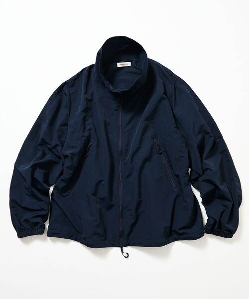 FREAK'S STORE(フリークスストア)の「限定展開 リラックスフィット スタンドカラー ナイロン ジップブルゾン(ブルゾン・メンズ・ネイビー/ライトグレー/ベージュ/ブラック・LARGE/MEDIUM/SMALL)」の5枚目の写真