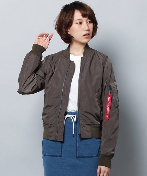 Alpha Industries（アルファインダストリーズ）の「【ALPHA】MA-1ライト（MA-1・レディース・ダークグレー/ブラック/オリーブ/ピンク/ダークブラウン・LARGE/MEDIUM）」の3枚目の写真