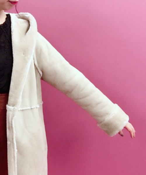 archives（アルシーヴ）の「Fムートンショートフードアウター（ムートンコート・レディース・グレー/アイボリー/シルバーグレー/キャメル・MEDIUM）」の14枚目の写真