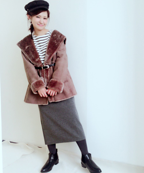 archives（アルシーヴ）の「Fムートンショートフードアウター（ムートンコート・レディース・グレー/アイボリー/シルバーグレー/キャメル・MEDIUM）」の20枚目の写真