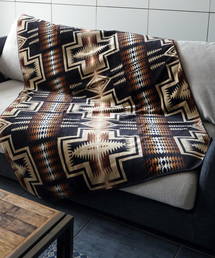 PENDLETON(yhg)PENDLETON/yhg Oversize Jacquard Towels XB233/WK[hoX^II[o[TCY(^I)