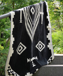 PENDLETON（ペンドルトン）の「PENDLETON/ペンドルトン Oversize Jacquard Towels XB233/ジャガードバスタオルオーバーサイズ（タオル）」