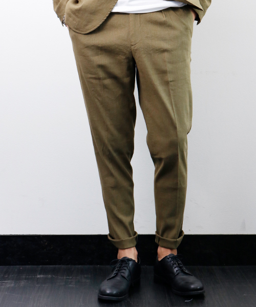 junhashimoto（ジュンハシモト）の「2-TUCK PANTS（その他パンツ