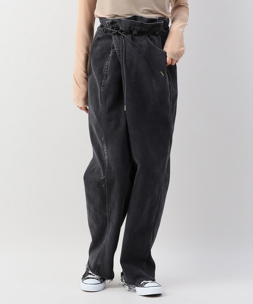 MAISON EUREKA（メゾンエウレカ）の「【MAISON EUREKA】 VINTAGE REWORK BIGGY PANTS（デニムパンツ・レディース・ブラック・MEDIUM/SMALL）」の19枚目の写真