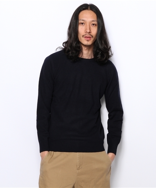 SHIPS（シップス）の「ALAN PAINE: ジーロンラムズウール クルーネック セーター（ニット/セーター・メンズ・グリーン/その他/ネイビー/オレンジ/ピンク/レッド/チャコールグレー/ブラック/キャメル・42/36/40）」の5枚目の写真