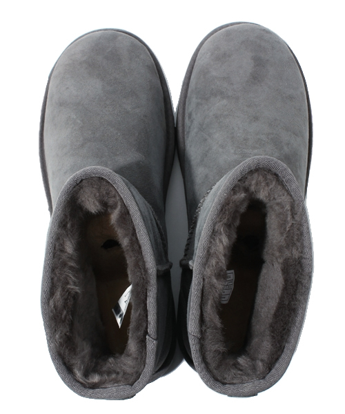 UGG(アグ)の「BYBC UGG クラシックミニ ショートブーツ C :(ブーツ・レディース・グレー・8/6/7)」の9枚目の写真