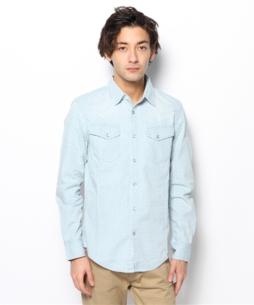 PLST(プラステ)の「Men スタープリントインディゴウエスタンシャツ(シャツ/ブラウス・メンズ・インディゴブルー・LARGE/SMALL/MEDIUM)」の2枚目の写真