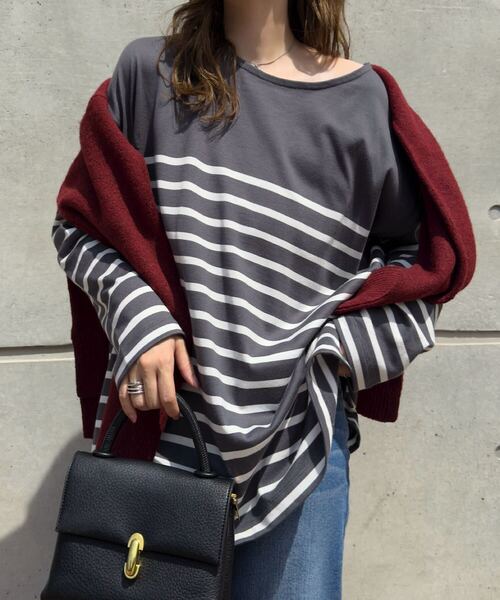 KOBE LETTUCE(コウベレタス)の「コットン100%ゆったりボーダーチュニックカットソーロンT(Tシャツ/カットソー・レディース・ホワイト系その他5/グレー系その他2/ブラウン系その他2/ホワイト系その他2/ホワイト系その他3/ホワイト系その他4/ホワイト×ネイビー/ホワイト×パープル/グレイッシュベージュ/ブラック系その他/グレー系その他/ブラウン系その他/ホワイト×ブラック/ブラック×ホワイト/ホワイト系その他/その他/マスタード/その他1/ブラック/アイボリー/ベージュ系その他4/ブルー系その他/グレー系その他4/ベージュ系その他2/グリーン系その他2/ブルー系その他2/グレー系その他3/ベージュ系その他5/ベージュ系その他3/コーラル/グリーン系その他/ミント/ダークグリーン/オリーブ/ブルー系その他3/ブラウン系その他4/ブラウン系その他3/ブルー系その他4/ピンク系その他/オフホワイト/グリーン系その他4/グリーン系その他3/ピンク系その他2/ベージュ系その他7/ベージュ系その他6/ネイビー系/ネイビー系1/グリーン系その他5/グリーン系その他6/ブラック系その他3/ブラック系その他4/グレー系その他5/ブラウン系その他6/グレー×ホワイト/ブラウン系その他5・M/L)」の21枚目の写真