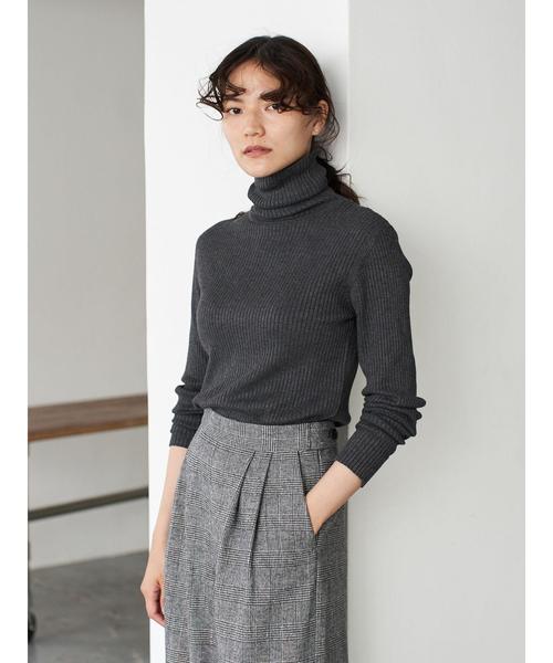 AMERICAN HOLIC(アメリカンホリック)の「10col. リブタートルネックプルオーバー *(ニット/セーター・レディース・ブラック/ブラウン/グリーン/ホワイト系その他/その他7/ブラック系その他4/グレー系その他2/ブルー系その他2/イエロー系その他2/テラコッタ・M/L)」の12枚目の写真