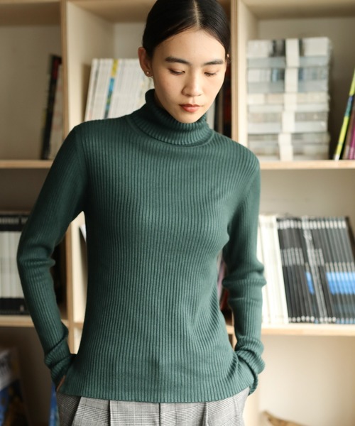 AMERICAN HOLIC(アメリカンホリック)の「10col. リブタートルネックプルオーバー *(ニット/セーター・レディース・ブラック/ブラウン/グリーン/ホワイト系その他/その他7/ブラック系その他4/グレー系その他2/ブルー系その他2/イエロー系その他2/テラコッタ・M/L)」の8枚目の写真