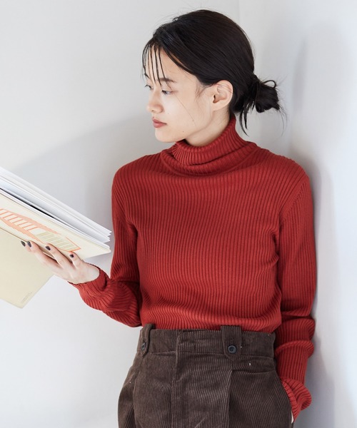 AMERICAN HOLIC(アメリカンホリック)の「10col. リブタートルネックプルオーバー *(ニット/セーター・レディース・ブラック/ブラウン/グリーン/ホワイト系その他/その他7/ブラック系その他4/グレー系その他2/ブルー系その他2/イエロー系その他2/テラコッタ・M/L)」の7枚目の写真