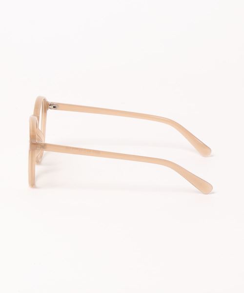 Fun & Daily（ファンアンドデイリー）の「F&D : ナローボストンメガネ（メガネ・レディース・ブラック/クリア/ベージュ/グレー・FREE）」の5枚目の写真