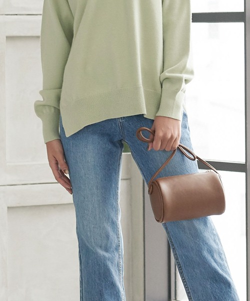 KOBE LETTUCE（コウベレタス）の「筒形ポシェットミニショルダーバッグ（ショルダーバッグ・レディース・グリーン/ブラック/アイボリー/キャメル/ピンク・FREE）」の13枚目の写真