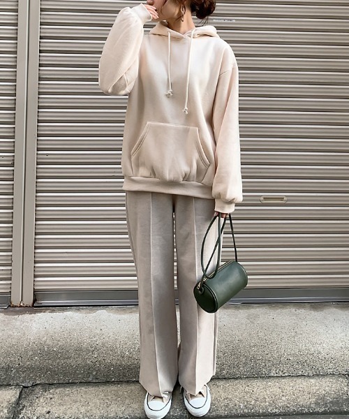 KOBE LETTUCE（コウベレタス）の「筒形ポシェットミニショルダーバッグ（ショルダーバッグ・レディース・グリーン/ブラック/アイボリー/キャメル/ピンク・FREE）」の11枚目の写真