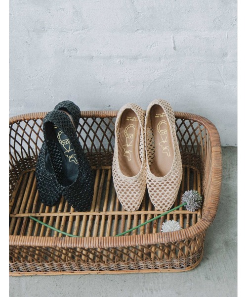 POU DOU DOU（プードゥドゥ）の「メッシュ編みフラットシューズ（パンプス・レディース・ブラック/ベージュ・4/3）」の15枚目の写真