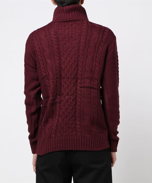 TONE SELECT WEAR(トーンセレクトウェア)の「【TONE MEN'S】ケーブルタートルニット(BL)(ニット/セーター・メンズ・ブラック系その他/グレー系その他/ワイン/ブラウン/ブルー系その他/ブラック/ホワイト系その他/パープル系その他/ブラック系その他2/ベージュ系その他/レッド/アイボリー/ネイビー/キャメル/グレー系その他2・LARGE/MEDIUM/X-LARGE)」の17枚目の写真