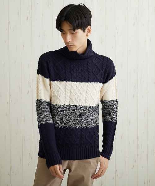 TONE SELECT WEAR(トーンセレクトウェア)の「【TONE MEN'S】ケーブルタートルニット(BL)(ニット/セーター・メンズ・ブラック系その他/グレー系その他/ワイン/ブラウン/ブルー系その他/ブラック/ホワイト系その他/パープル系その他/ブラック系その他2/ベージュ系その他/レッド/アイボリー/ネイビー/キャメル/グレー系その他2・LARGE/MEDIUM/X-LARGE)」の11枚目の写真