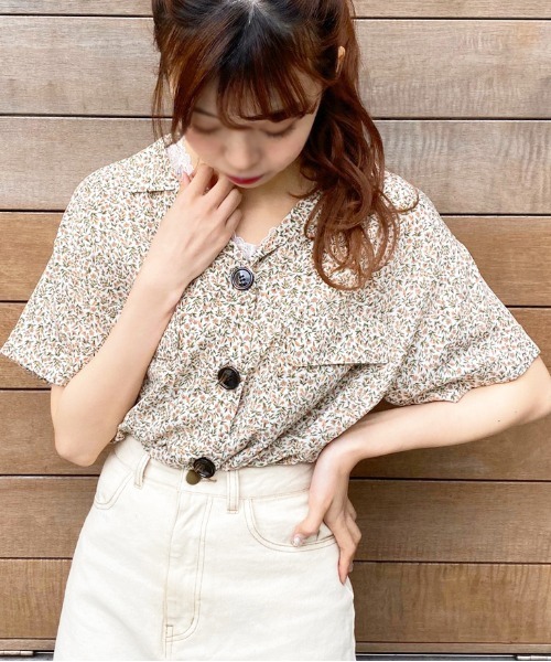 apres jour(アプレジュール)の「アソート開襟ブラウス【ZOZOTOWN限定アイテム】(シャツ/ブラウス・レディース・ホワイト系その他/ミント/ライトベージュ/ベージュ/ホワイト/その他・フリー)」の4枚目の写真