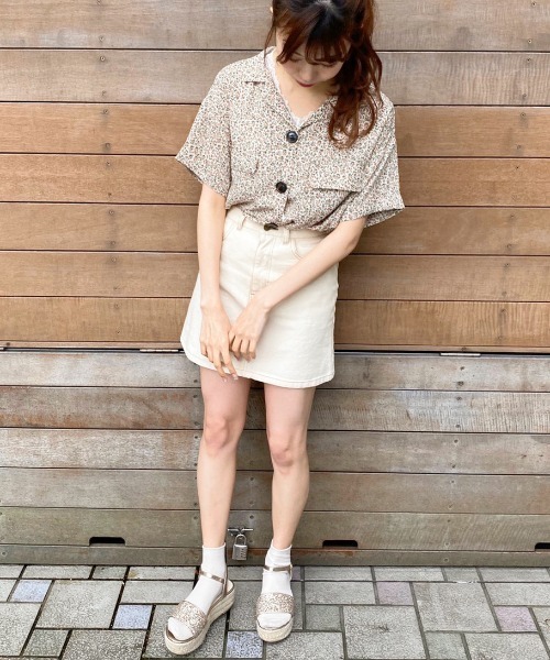 manana suerte ビジューカラーブラウス 白 manana suerte ビジューカラーブラウス 白
