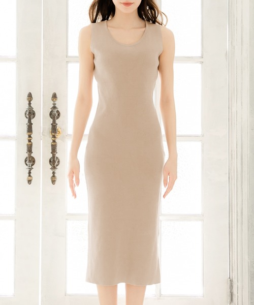 Julia Boutique（ジュリアブティック）の「バックスリットノースリーブニットワンピース/510703（ワンピース・レディース・パープル/ブラック/ネイビー/ベージュ/モカ/ブルー・ONE）」の15枚目の写真