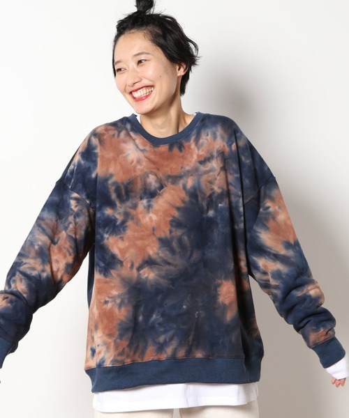 JOURNAL STANDARD(ジャーナルスタンダード)の「Tie Dye ビッグシルエット クルーネック スウェット(スウェット・メンズ・ホワイト/ブラック/ネイビー/カーキ・MEDIUM/LARGE/X-LARGE)」の4枚目の写真
