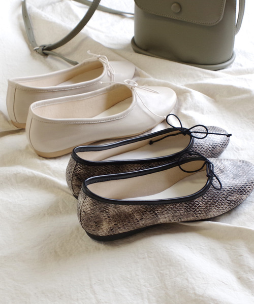 AmiAmi（アミアミ）の「やわらか甲深バレエシューズ/バレエパンプス（バレエシューズ・レディース・ブラック/アイボリー/パイソン・35/36/37/38/39/40）」の15枚目の写真